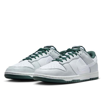 Dunk Low Retro SE Photon Dust Vintage Green