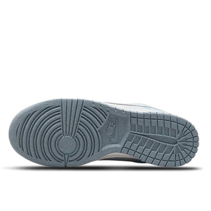 Dunk Low White Blue Airbrush