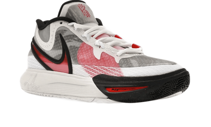 Kyrie 8 White University Red - DJ6016-100/DJ6017-100