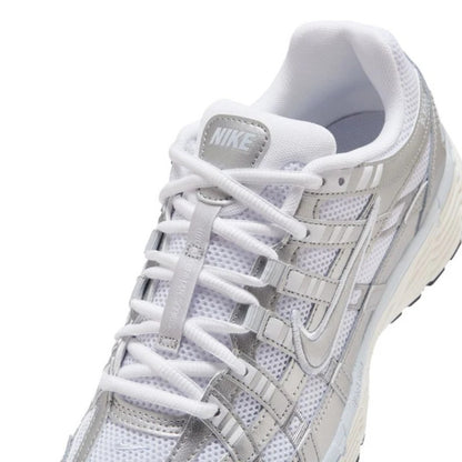 P-6000 White Blue Tint Sail Metallic Silver
