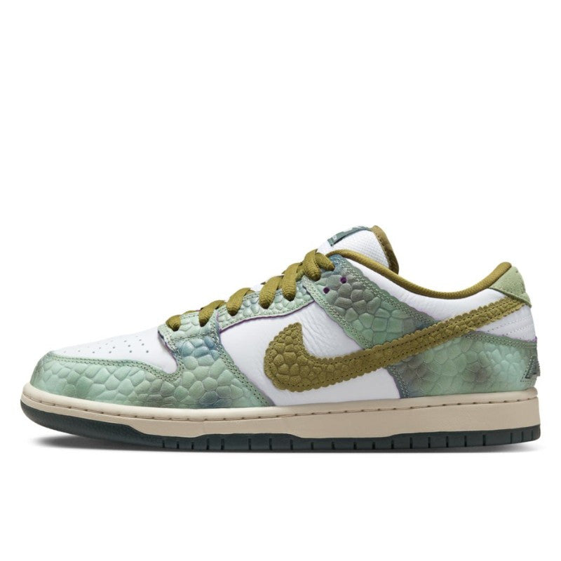 SB Dunk Low Arts-Rec