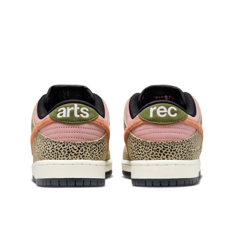 SB Dunk Low Arts-Rec