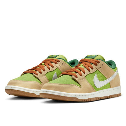 SB Dunk Low Escargot