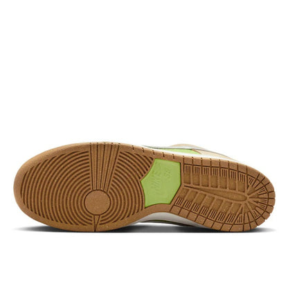 SB Dunk Low Escargot
