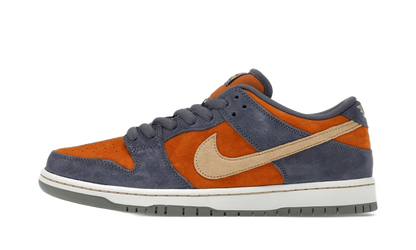 SB Dunk Low Light Carbon Monarch - HF3063-002