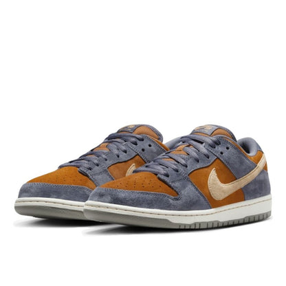 SB Dunk Low Light Carbon Monarch