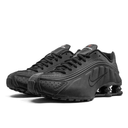 Shox R4 Black