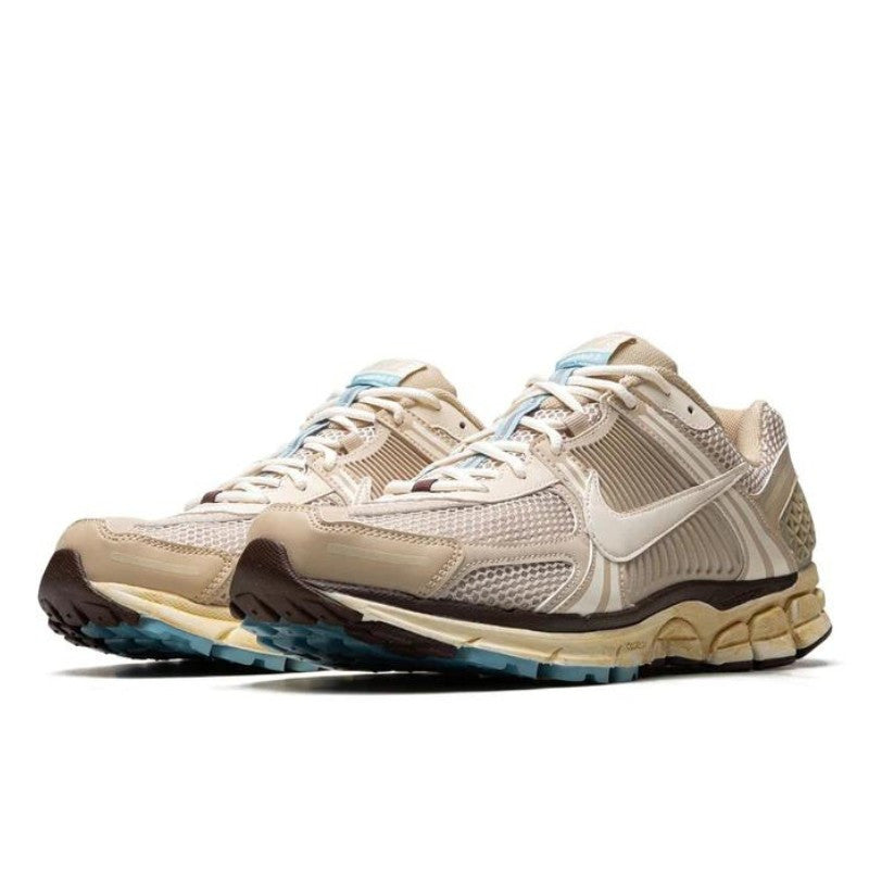 Zoom Vomero 5 Oatmeal