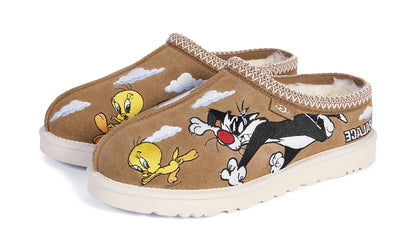 Tasman Slipper Palace x Looney Tunes Chestnut - 1181910-CHE
