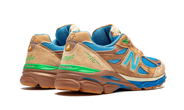 990-v3-joe-freshgoods-outside-clothes-basketsold