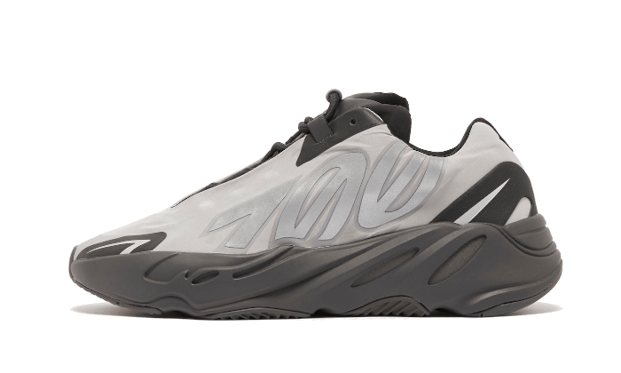 yeezy-700-mnvn-metallic-basketsold