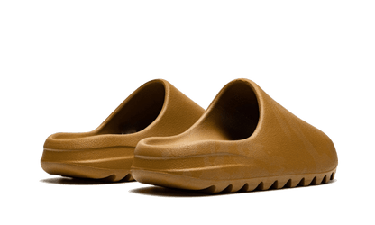 yeezy-slide-ochre-basketsold