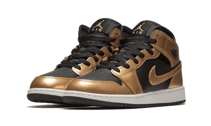 air-jordan-1-mid-metallic-gold-basketsold