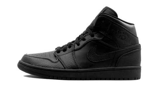 air-jordan-1-mid-triple-black-basketsold