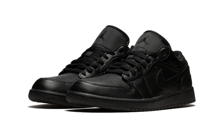 air-jordan-1-low-triple-black-2022-basketsold