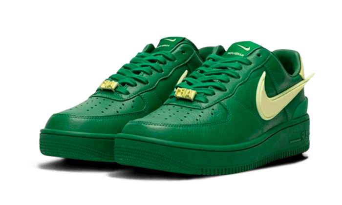 air-force-1-low-ambush-pine-green-basketsold