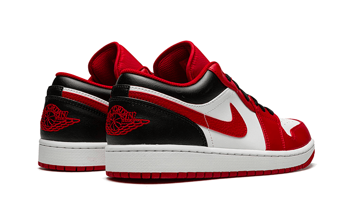 air-jordan-1-low-bulls-basketsold