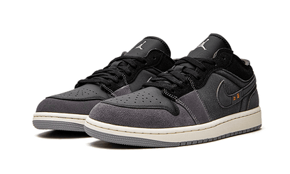 air-jordan-1-low-inside-out-black-basketsold