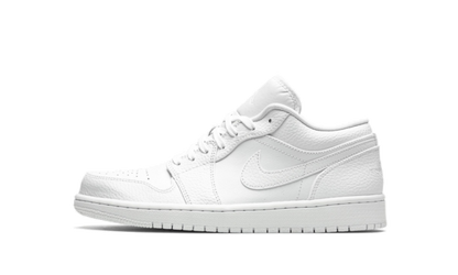 air-jordan-1-low-triple-white-basketsold