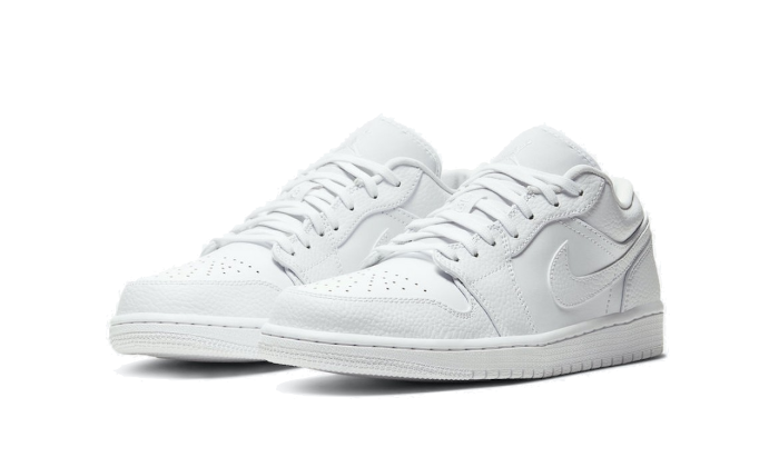 air-jordan-1-low-triple-white-basketsold