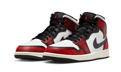 air-jordan-1-mid-se-wear-away-chicago-basketsold