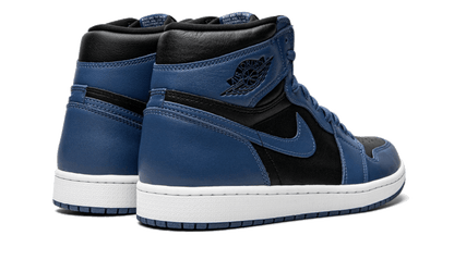 air-jordan-1-retro-high-og-dark-marina-blue-basketsold