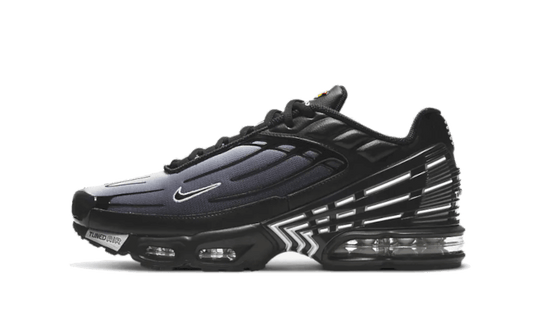 air-max-plus-3-black-white-basketsold