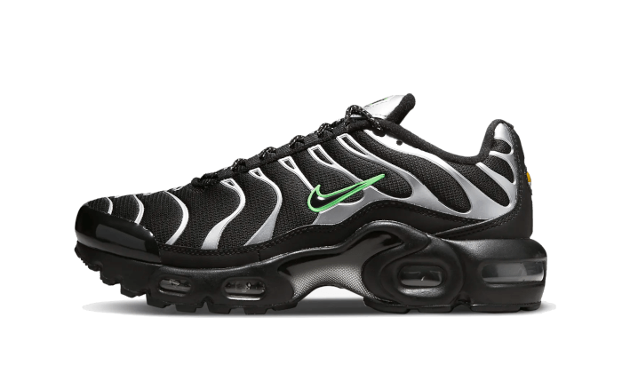 air-max-plus-black-silver-green-strike-basketsold