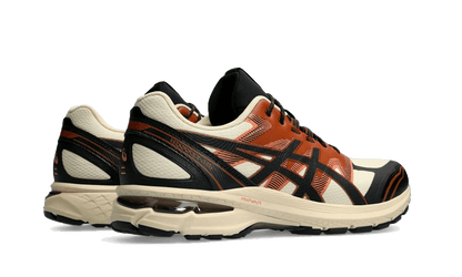 ASICS Gel-Terrain Vanilla Black Copper - 1203A342-250