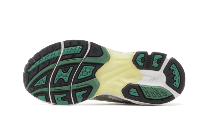 gel-kayano-14-white-pure-silver-slate-grey-sage-basketsold