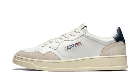 medalist-leather-suede-low-white-navy-basketsold
