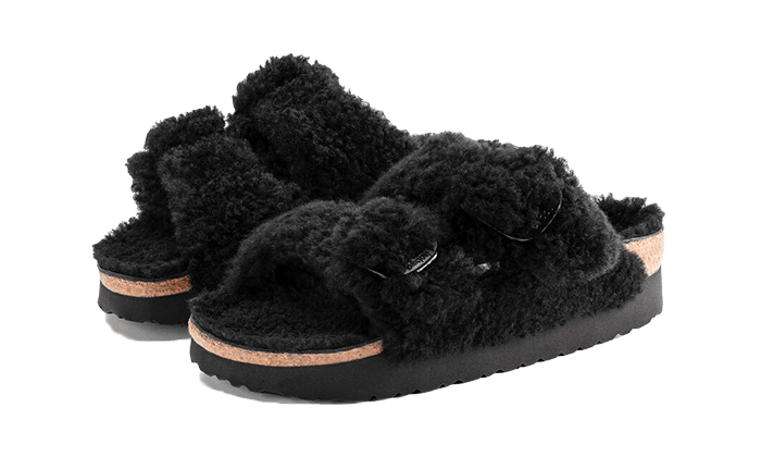 arizona-big-buckle-shearling-teddy-black-basketsold