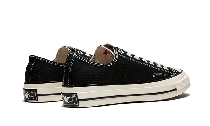 chuck-taylor-all-star-70-ox-black-white-basketsold