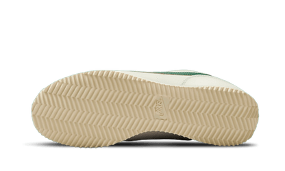 cortez-sail-gorge-green-basketsold