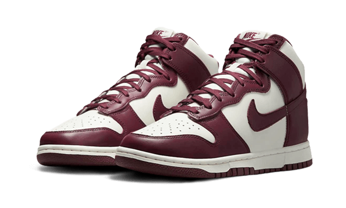 dunk-high-burgundy-crush-basketsold