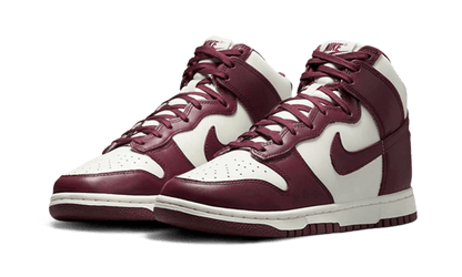 dunk-high-burgundy-crush-basketsold