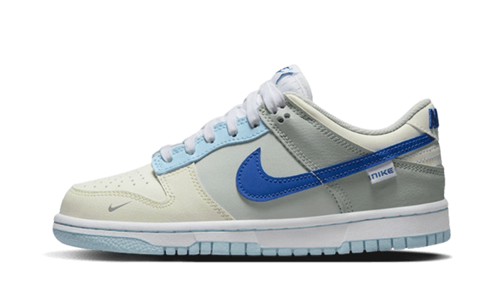 dunk-low-ivory-hyper-royal-basketsold