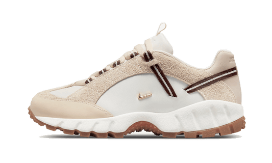 air-humara-lx-jacquemus-beige-basketsold