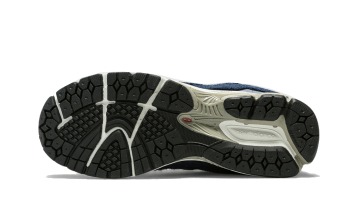 2002r-protection-pack-navy-basketsold