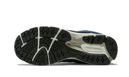 2002r-protection-pack-navy-basketsold