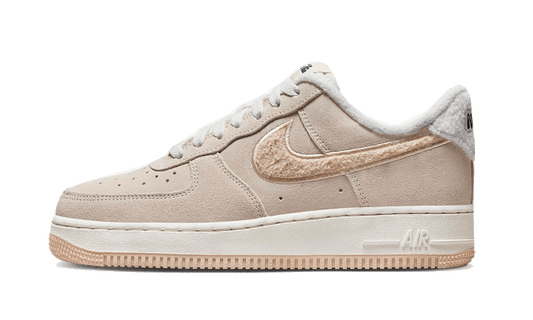 air-force-1-low-07-se-sanddrift-gum-fleece-basketsold