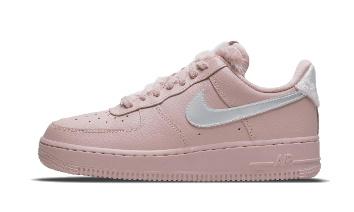 air-force-1-low-pink-sherpa-basketsold