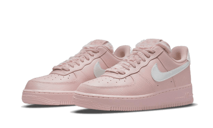 air-force-1-low-pink-sherpa-basketsold