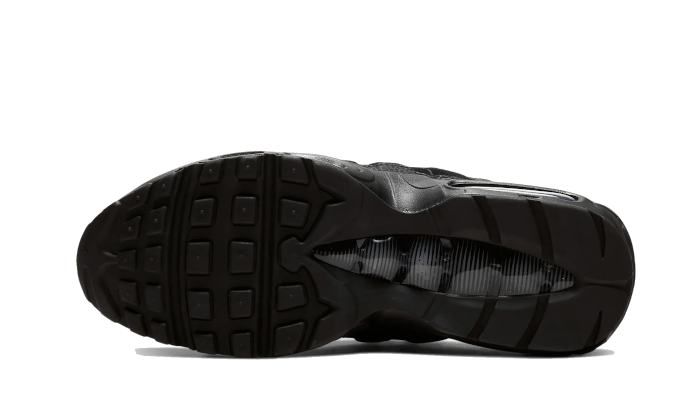 air-max-95-essential-black-basketsold