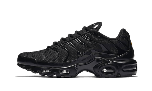 air-max-plus-triple-black-basketsold