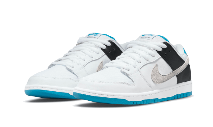 sb-dunk-low-laser-blue-basketsold