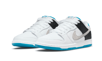 sb-dunk-low-laser-blue-basketsold