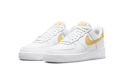 air-force-1-low-07-white-saturn-gold-basketsold