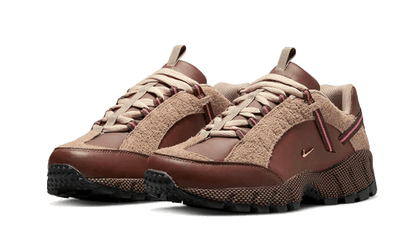 air-humara-lx-jacquemus-brown-basketsold