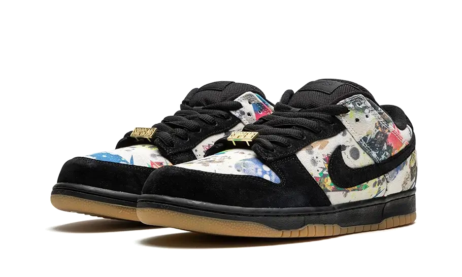 sb-dunk-low-supreme-rammellzee-basketsold